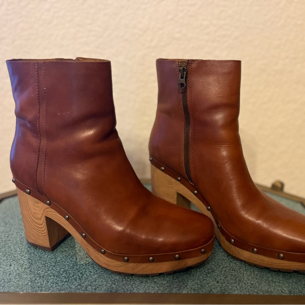 Kork-Ease Brown Platform Boots